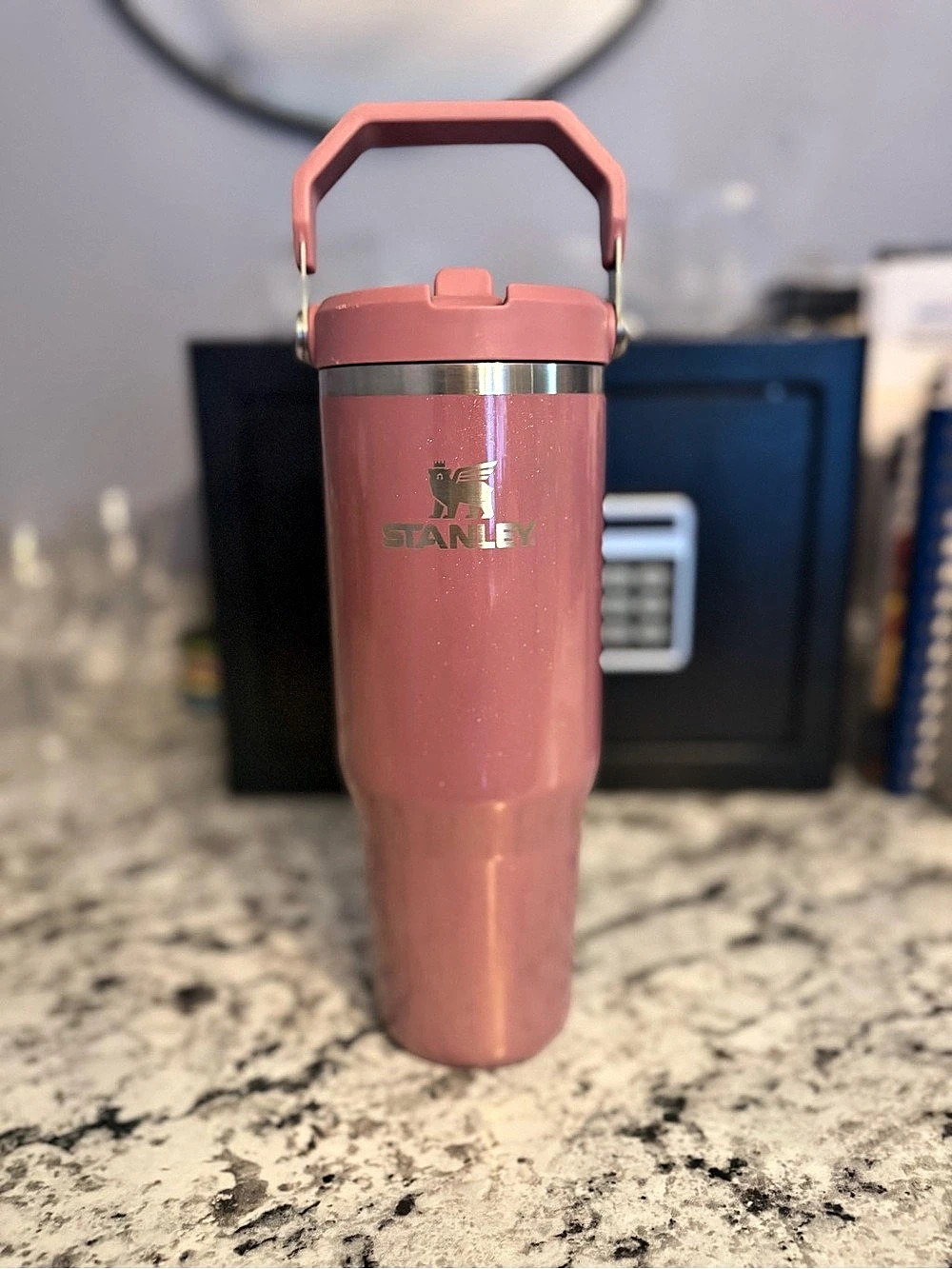 Stanley Quencher H2.0 FlowState Tumbler Pink Tumbler